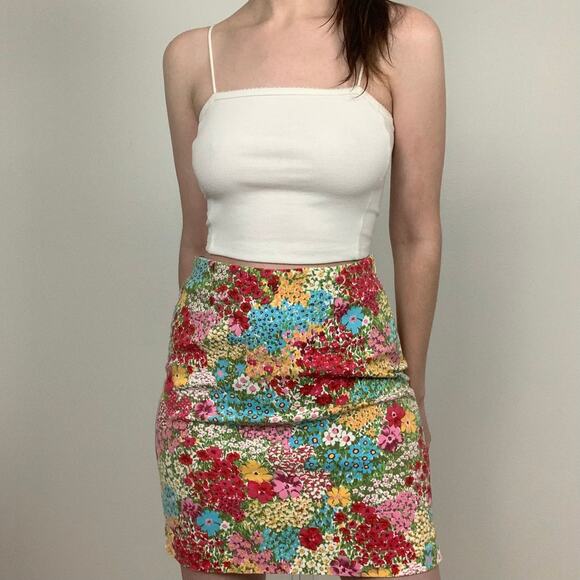 Catherine Stewart for Bellepoint Floral Mini Skirt - Picture 7 of 7